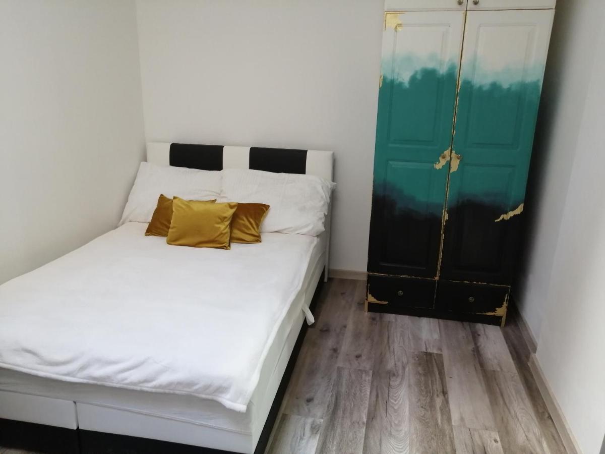 Bella Apartment - Kosice Historical Center Экстерьер фото